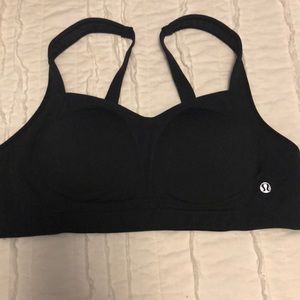Lululemon Ta-Ta Tamer Bra with extra inserts
